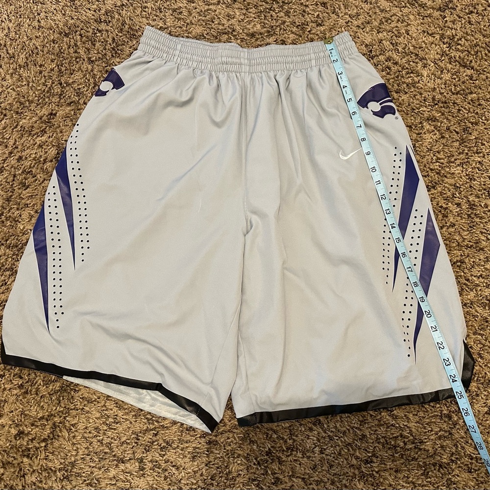 Air Jordan Mens XL Kansas State University Basketball Shorts EUC